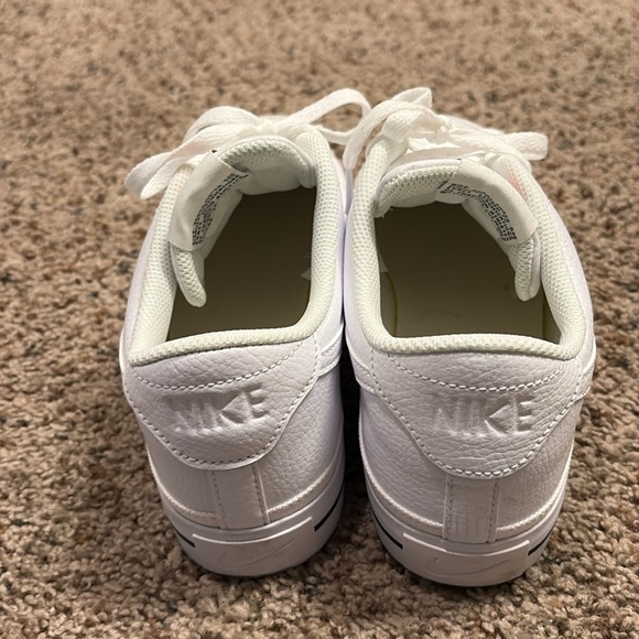 Men’s Nike Court Legacy Shoe - Picture 2 of 4